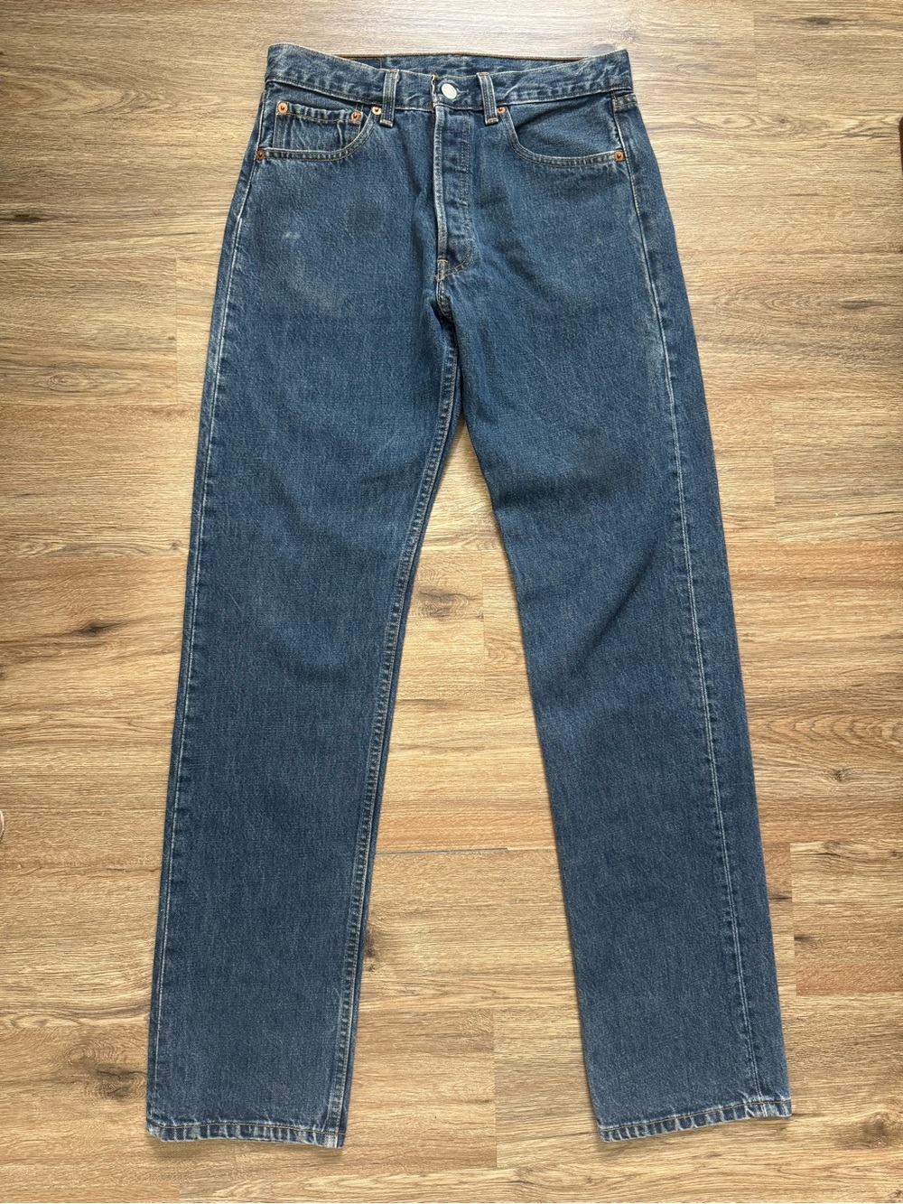 Vintage 1999 Levi’s 501 Jeans Made in USA Men’s W31 L34 Medium Wash Straight Leg